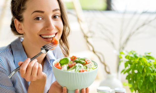 Quelle doit être l’alimentation après une chirurgie du nez ?